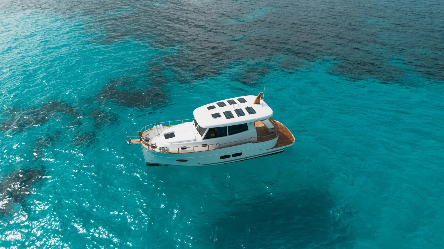 SASGAYACHTS_MENORQUIN_35HT_exterior_3