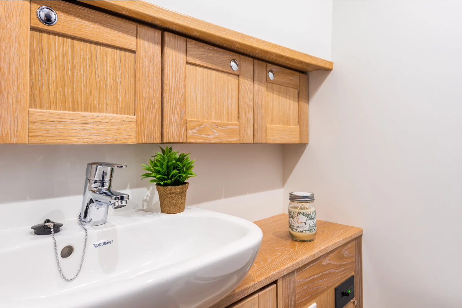 SASGAYACHTS_MENORQUIN_35HT_interior_10