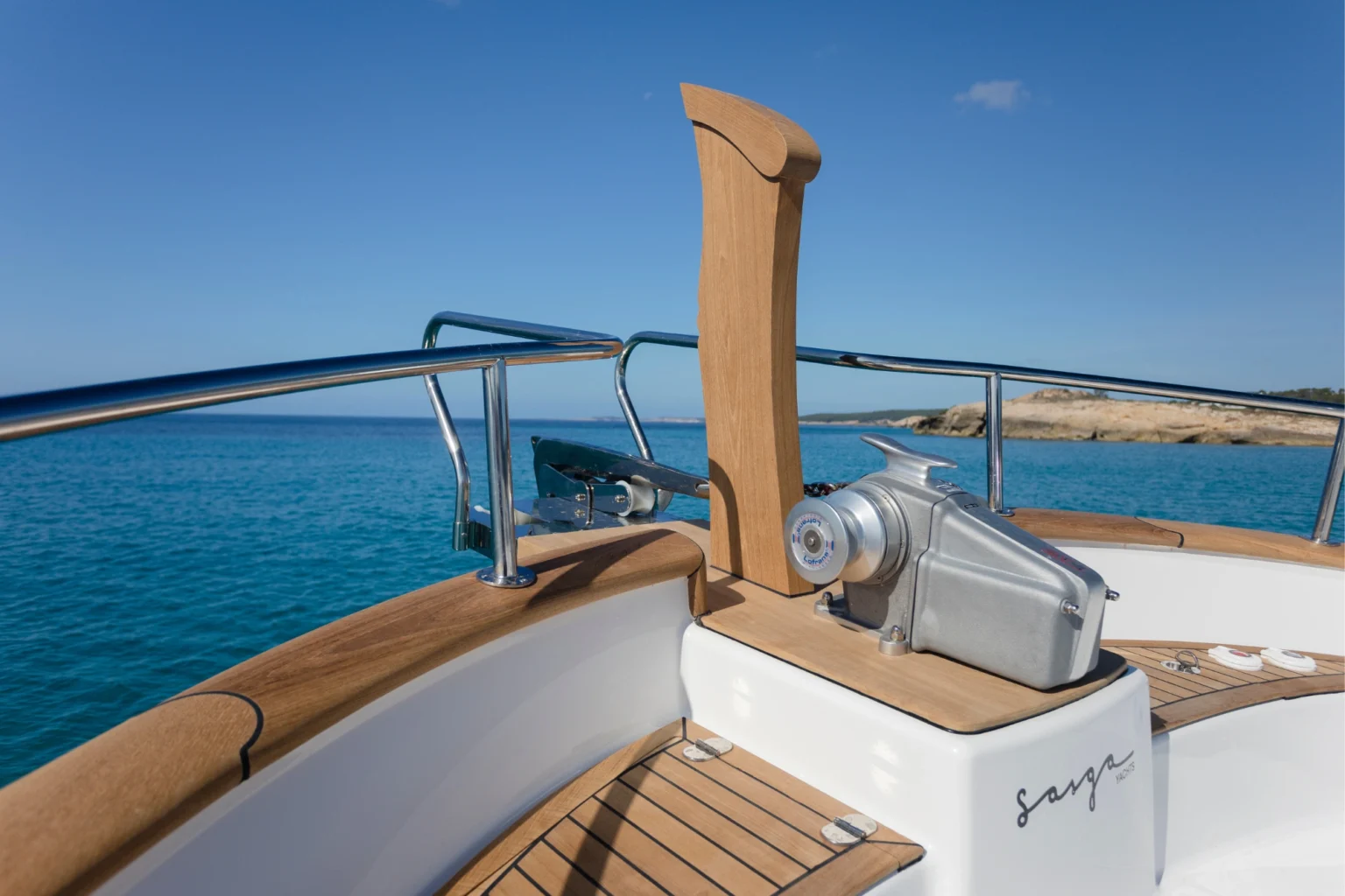 SASGAYACHTS_MENORQUIN_42FB_exterior_1