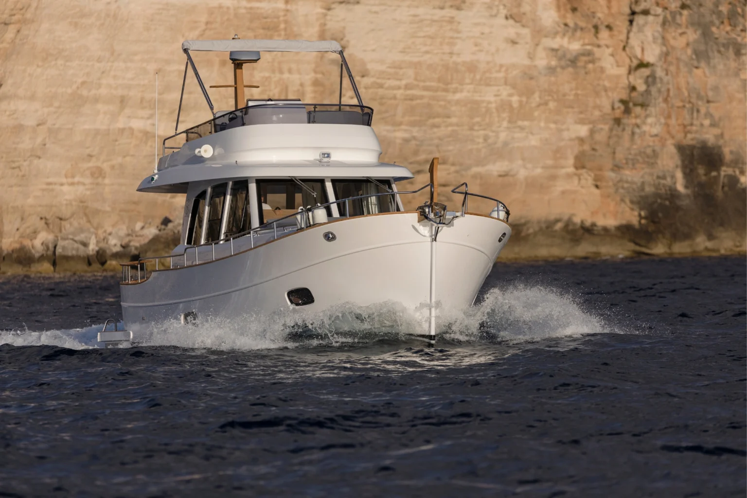 SASGAYACHTS_MENORQUIN_42FB_exterior_6