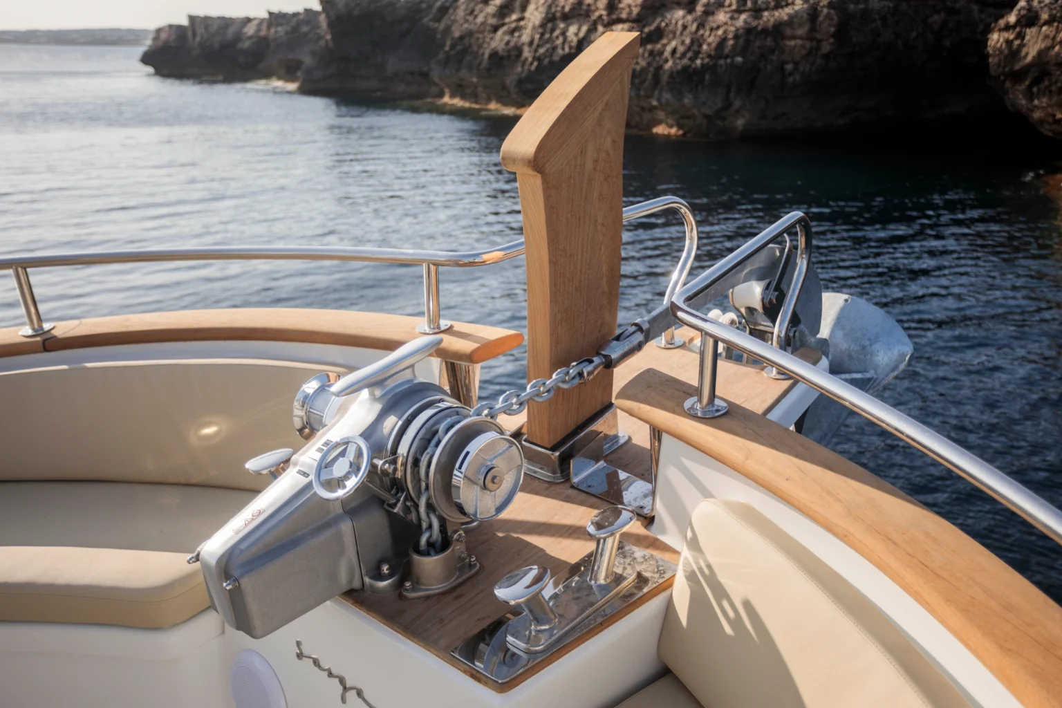 SASGAYACHTS_MENORQUIN_48HT_exterior_7