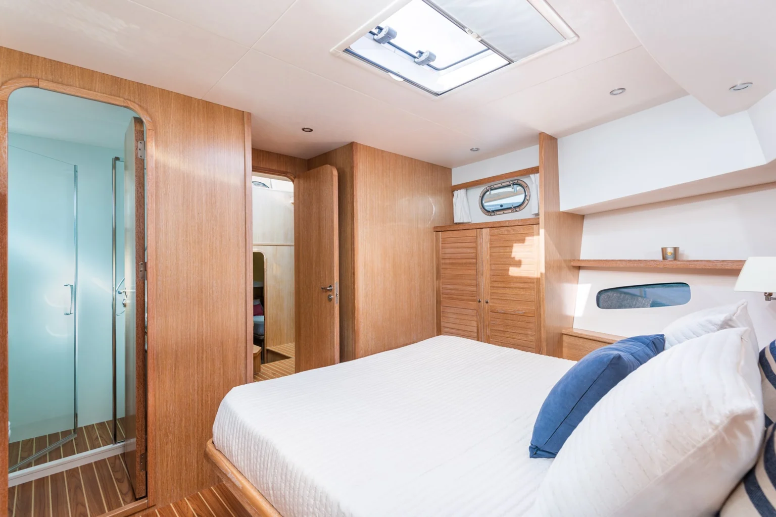SASGAYACHTS_MENORQUIN_55FB_interior_8