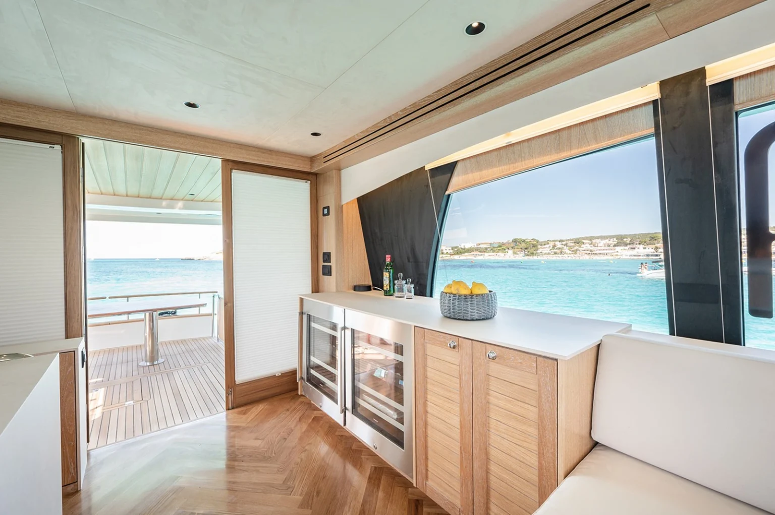 SASGAYACHTS_MENORQUIN_68FB_interior_8