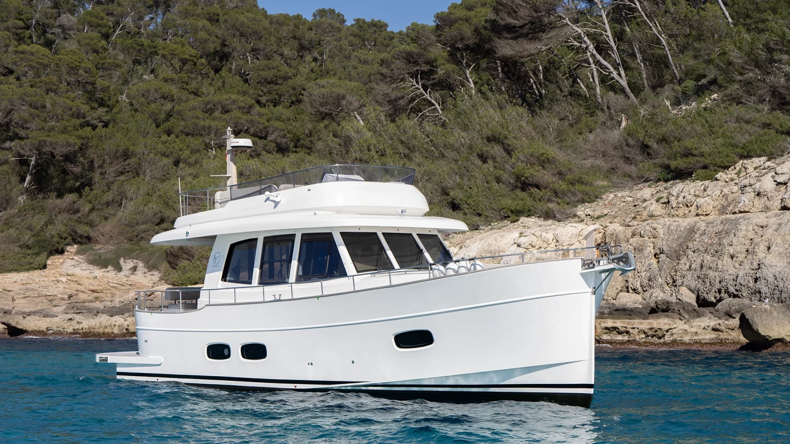 SASGAYACHTS_MENORQUIN_48FB_exterior_15