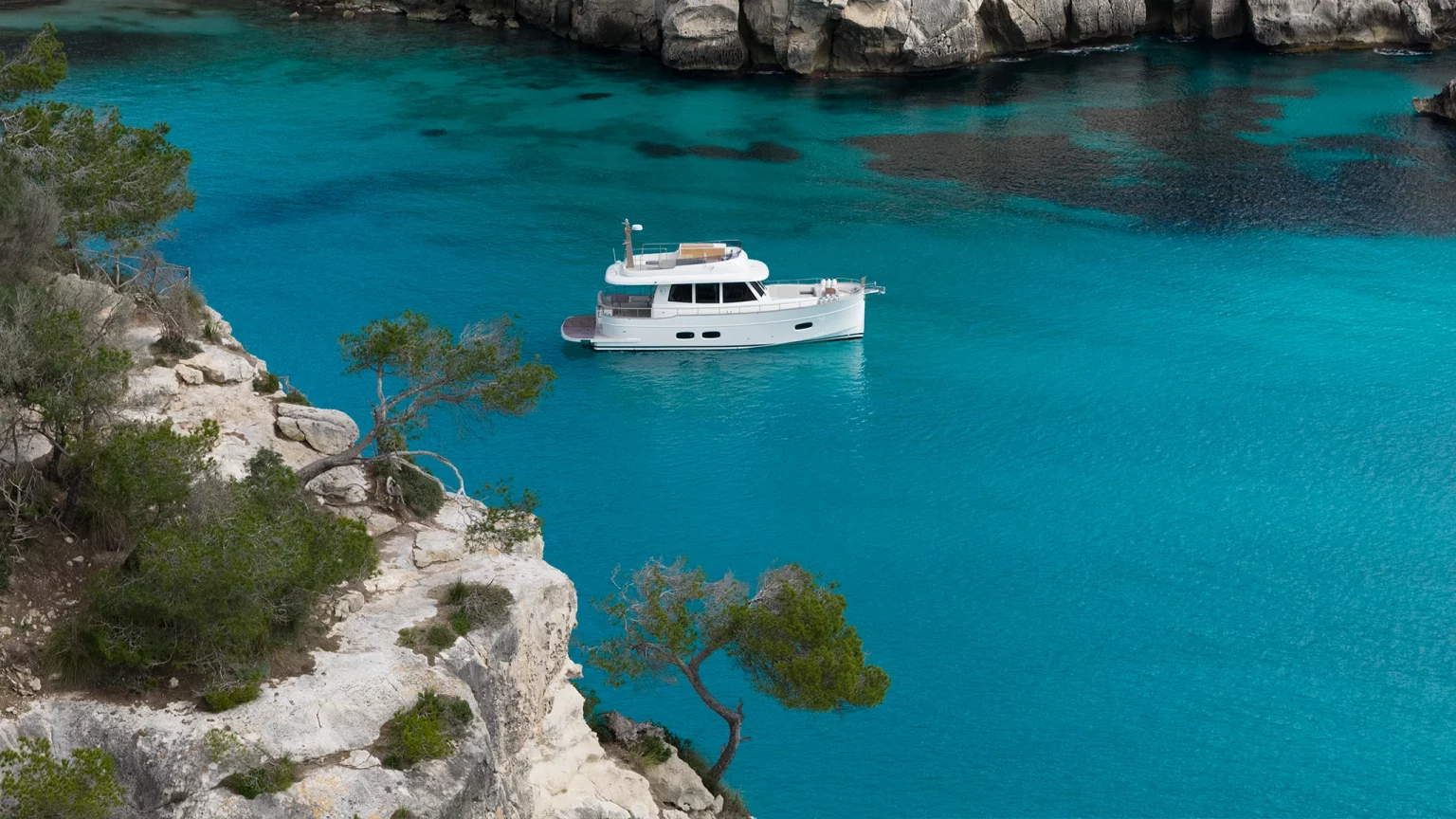SASGAYACHTS_MENORQUIN_48FB_exterior_8