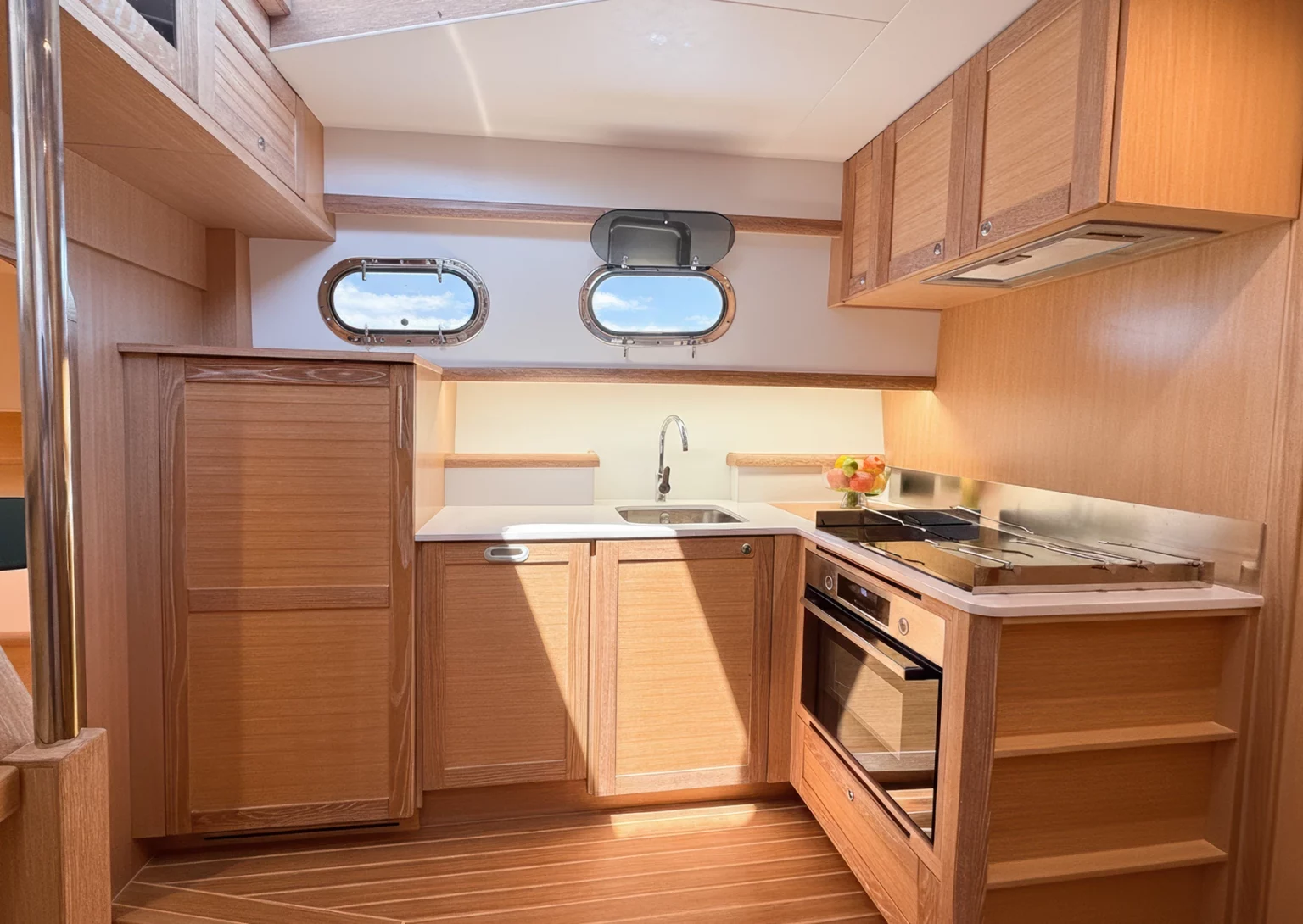 SASGAYACHTS_MENORQUIN_48FB_interior_4